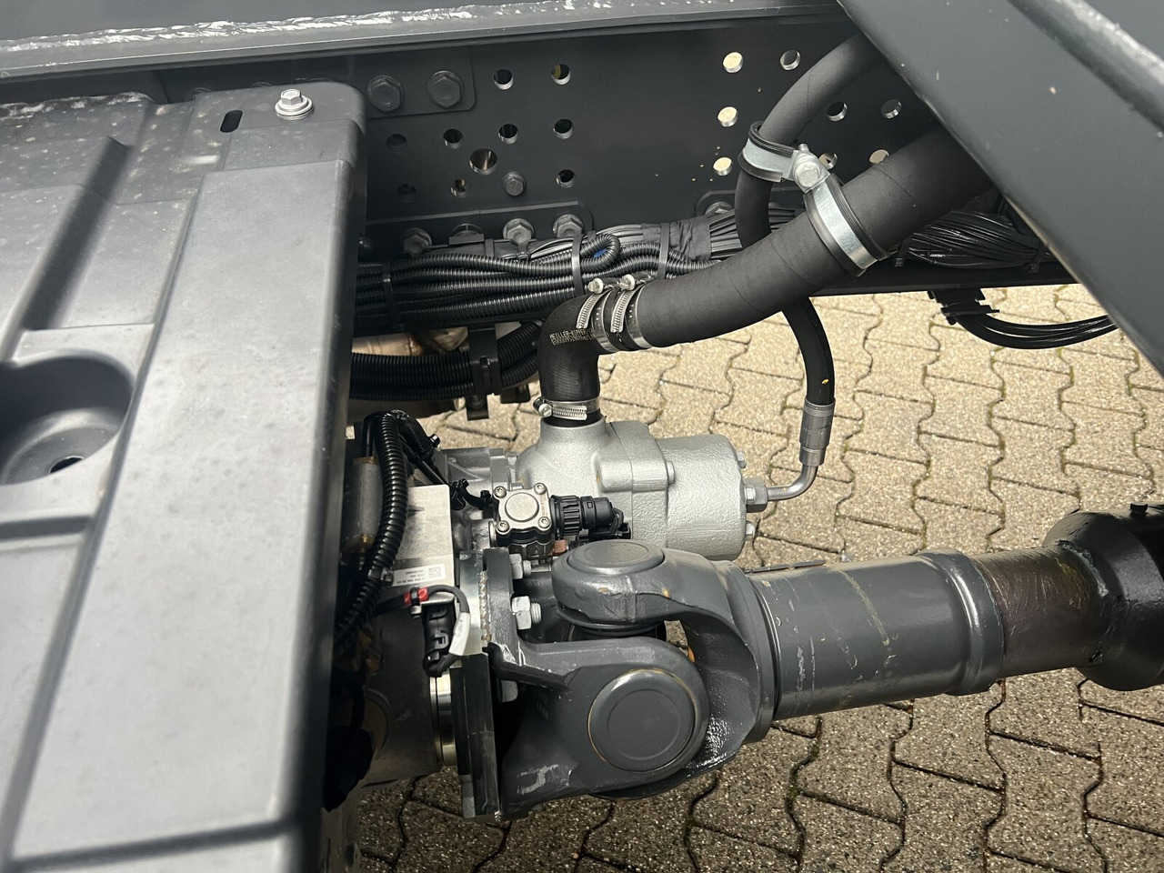 Mercedes-Benz Arocs 2645 K 6x4 Arocs 2645 K 6x4, MultimediaCockpit, Bordmatik links - Kallurauto: pilt 3 Mercedes-Benz Arocs 2645 K 6x4 Arocs 2645 K 6x4, MultimediaCockpit, Bordmatik links - Kallurauto: pilt 3