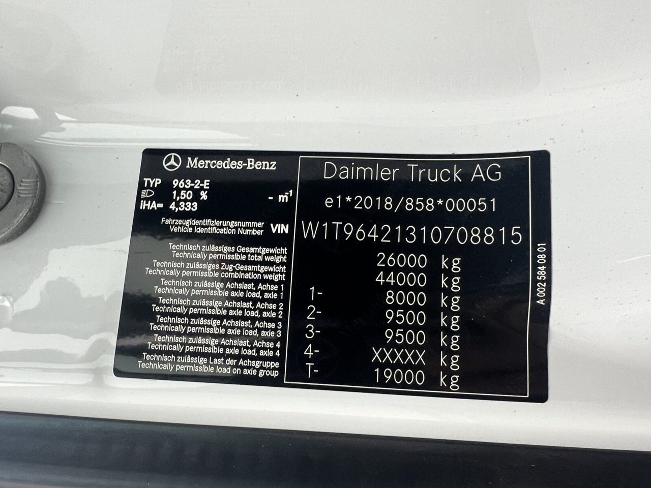 Uus Kallurauto Mercedes-Benz Arocs 2645 K 6x4 Arocs 2645 K 6x4, MultimediaCockpit, Bordmatik links: pilt 6