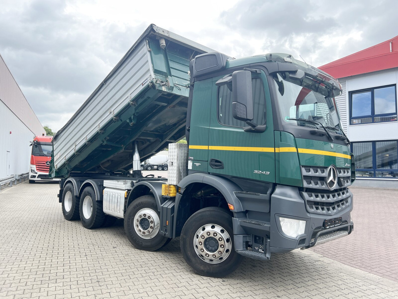 Kallurauto Mercedes-Benz Arocs 3243 K 8x4 Arocs 3243 K 8x4, Ressenig Thermo Alukipper 3-S: pilt 8