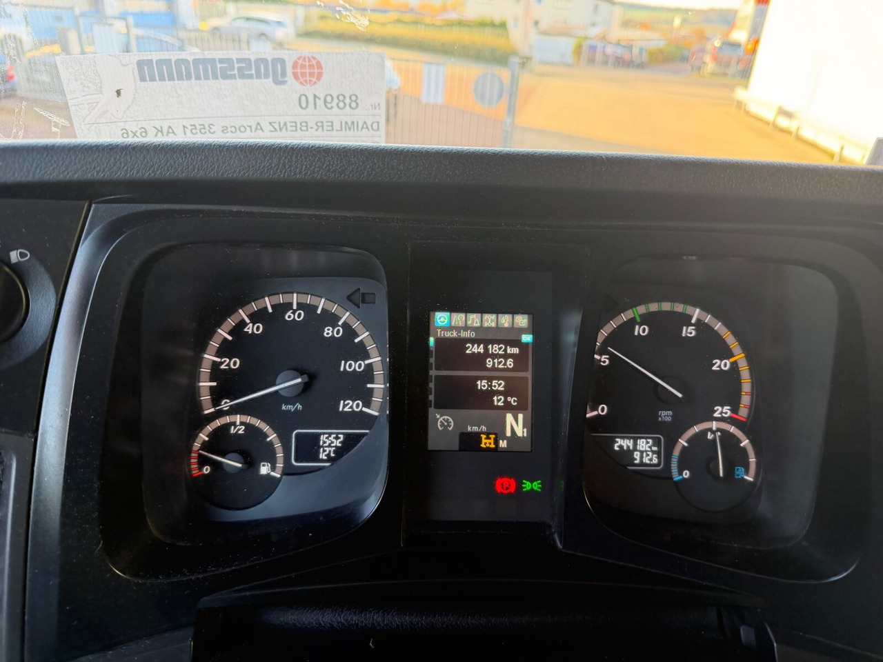 Mercedes-Benz Arocs 3351 AK 6x6 Arocs 3351 AK 6x6, Retarder, Grounder, Motorabtrieb, pneum. Heckklappenöffnung - Kallurauto: pilt 5 Mercedes-Benz Arocs 3351 AK 6x6 Arocs 3351 AK 6x6, Retarder, Grounder, Motorabtrieb, pneum. Heckklappenöffnung - Kallurauto: pilt 5