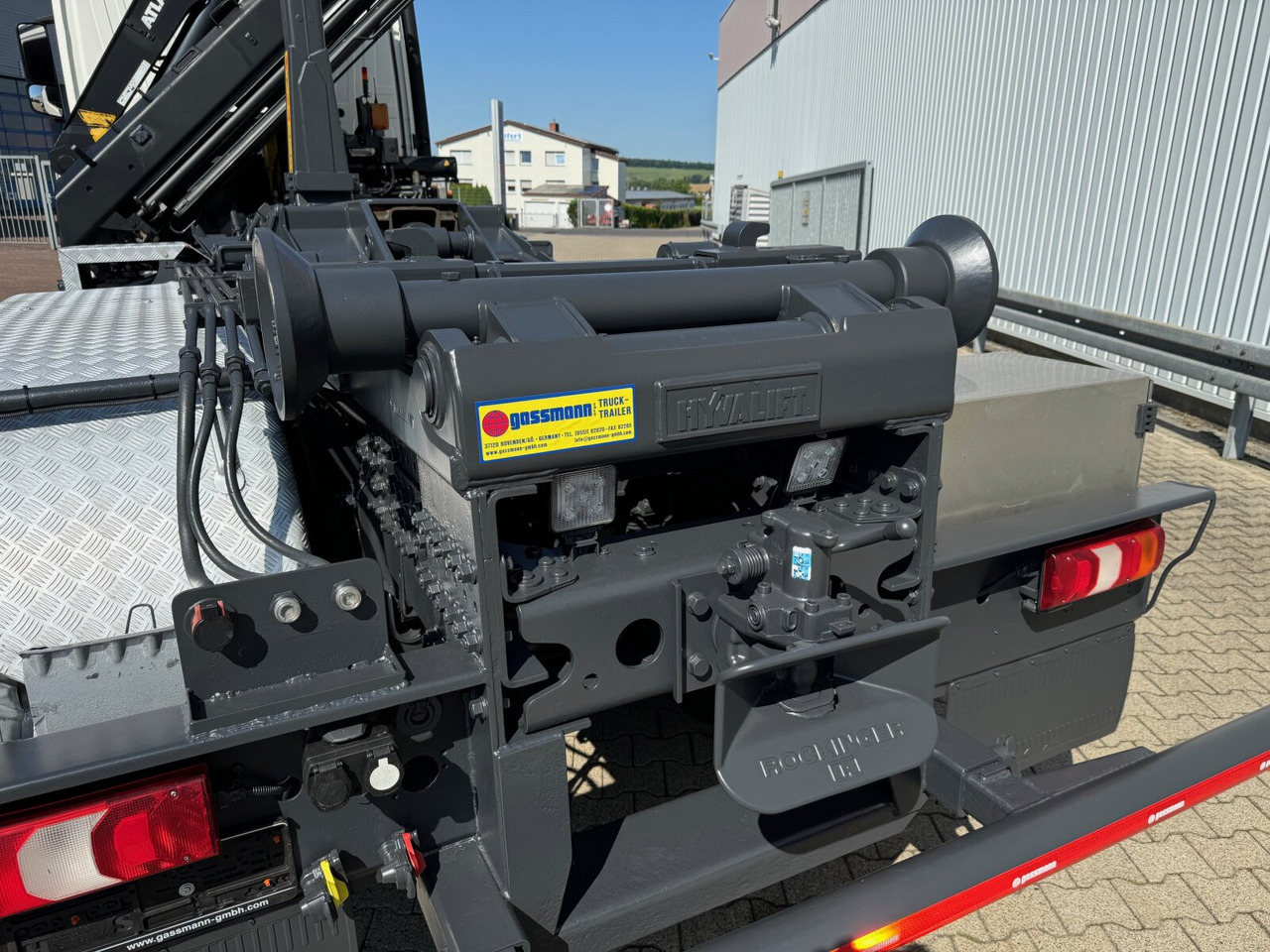 Mercedes-Benz Arocs 3351 AK 6x6 Arocs 3351 AK 6x6, Retarder, Navi, Grounder, Kran Atlas AK 190.2E, Funk - Konkstõstukiga veoauto, Kraanaga veoauto: pilt 2 Mercedes-Benz Arocs 3351 AK 6x6 Arocs 3351 AK 6x6, Retarder, Navi, Grounder, Kran Atlas AK 190.2E, Funk - Konkstõstukiga veoauto, Kraanaga veoauto: pilt 2