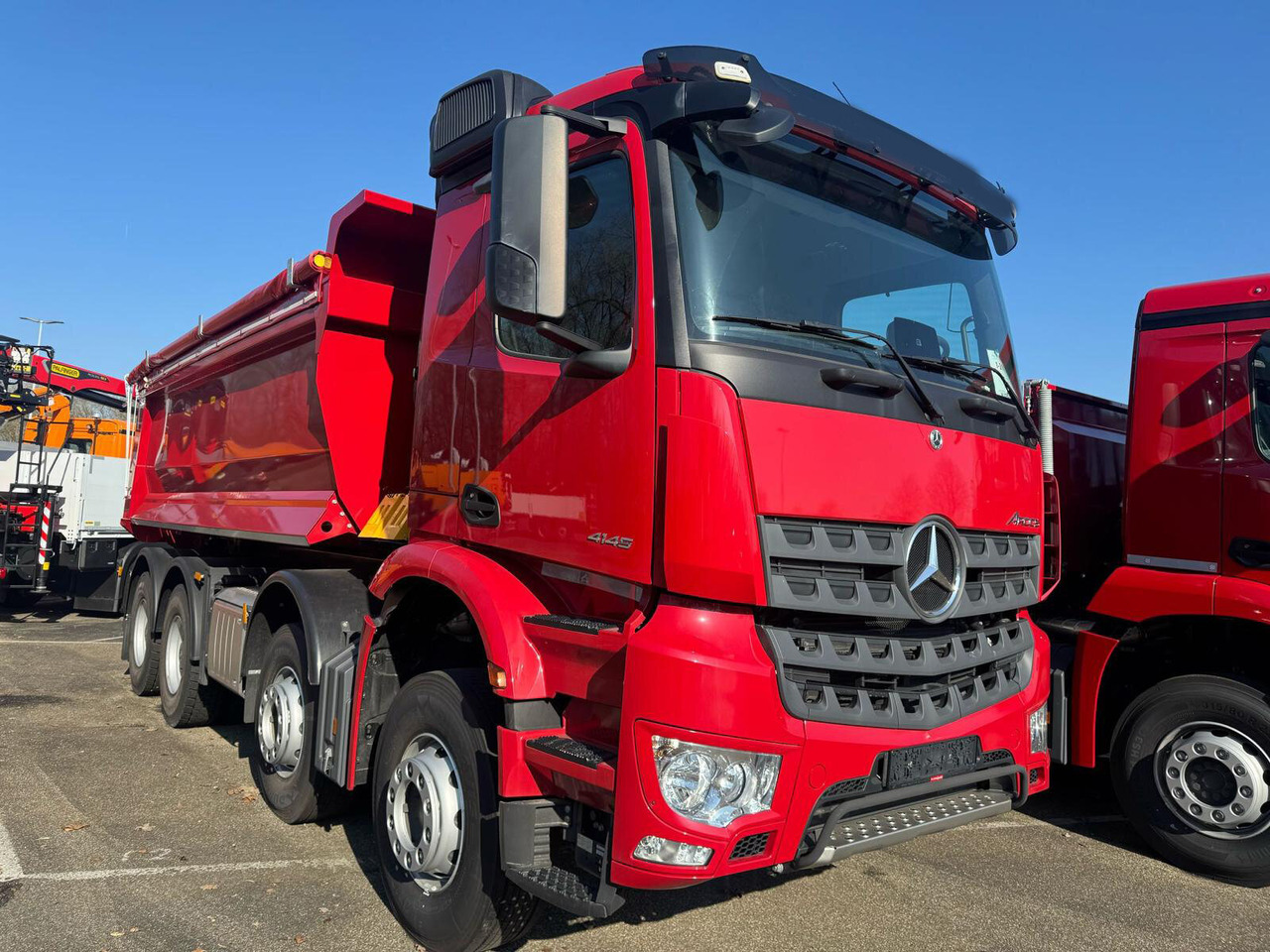 Mercedes-Benz Arocs 4145 K 8x4/4 Arocs 4145 K 8x4/4, Grounder, MultimediaCockpit, Navi, Stahlmulde ca. 16m³ - Kallur: pilt 1 Mercedes-Benz Arocs 4145 K 8x4/4 Arocs 4145 K 8x4/4, Grounder, MultimediaCockpit, Navi, Stahlmulde ca. 16m³ - Kallur: pilt 1