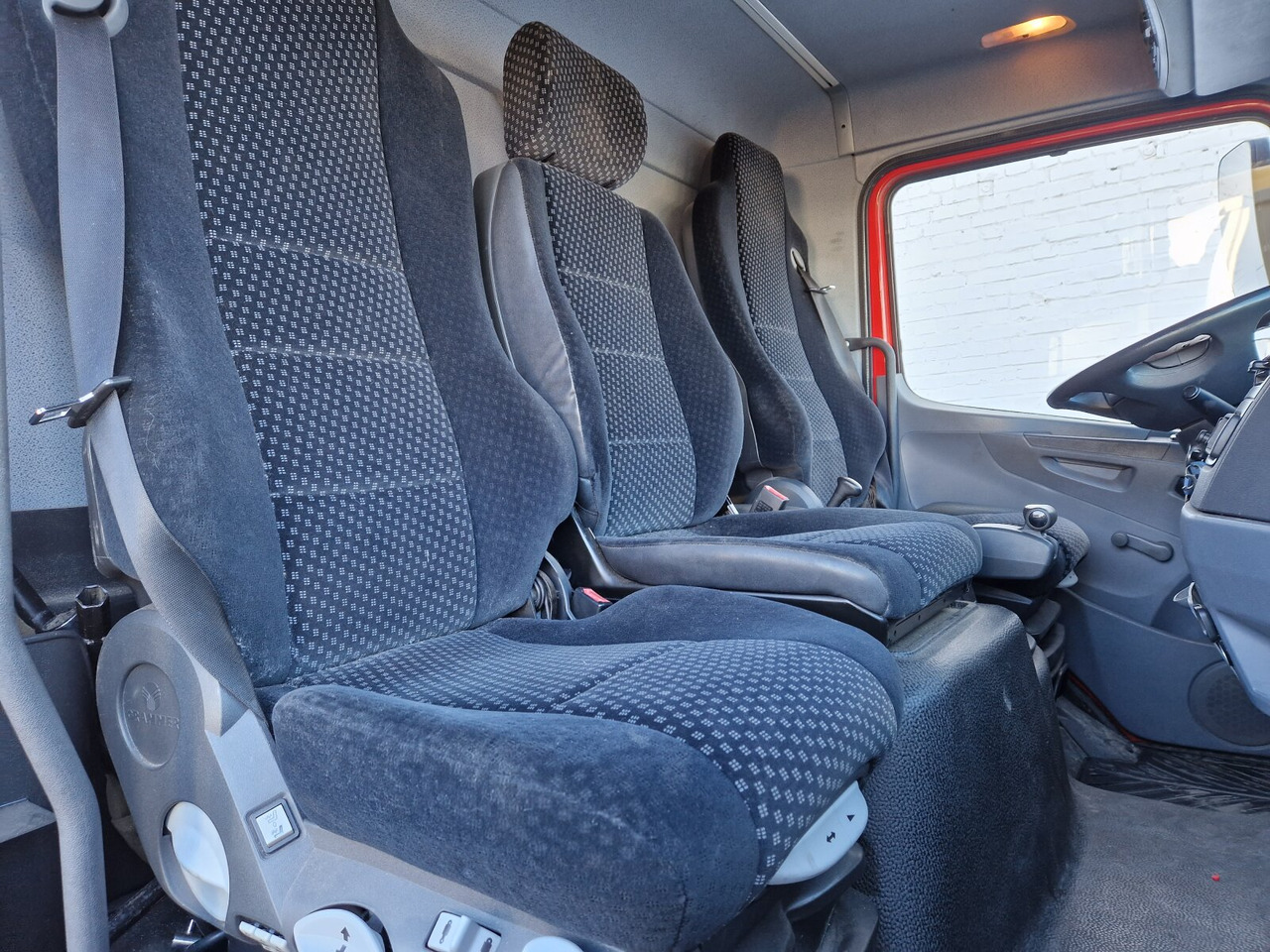 Mercedes-Benz Atego 1218 L 4x2 1218 L 4x2, Fassi Kran F 95A21 5.9m-1.545 kg, - Kraanaga veoauto, Madelveok/ Platvormveok: pilt 5 Mercedes-Benz Atego 1218 L 4x2 1218 L 4x2, Fassi Kran F 95A21 5.9m-1.545 kg, - Kraanaga veoauto, Madelveok/ Platvormveok: pilt 5