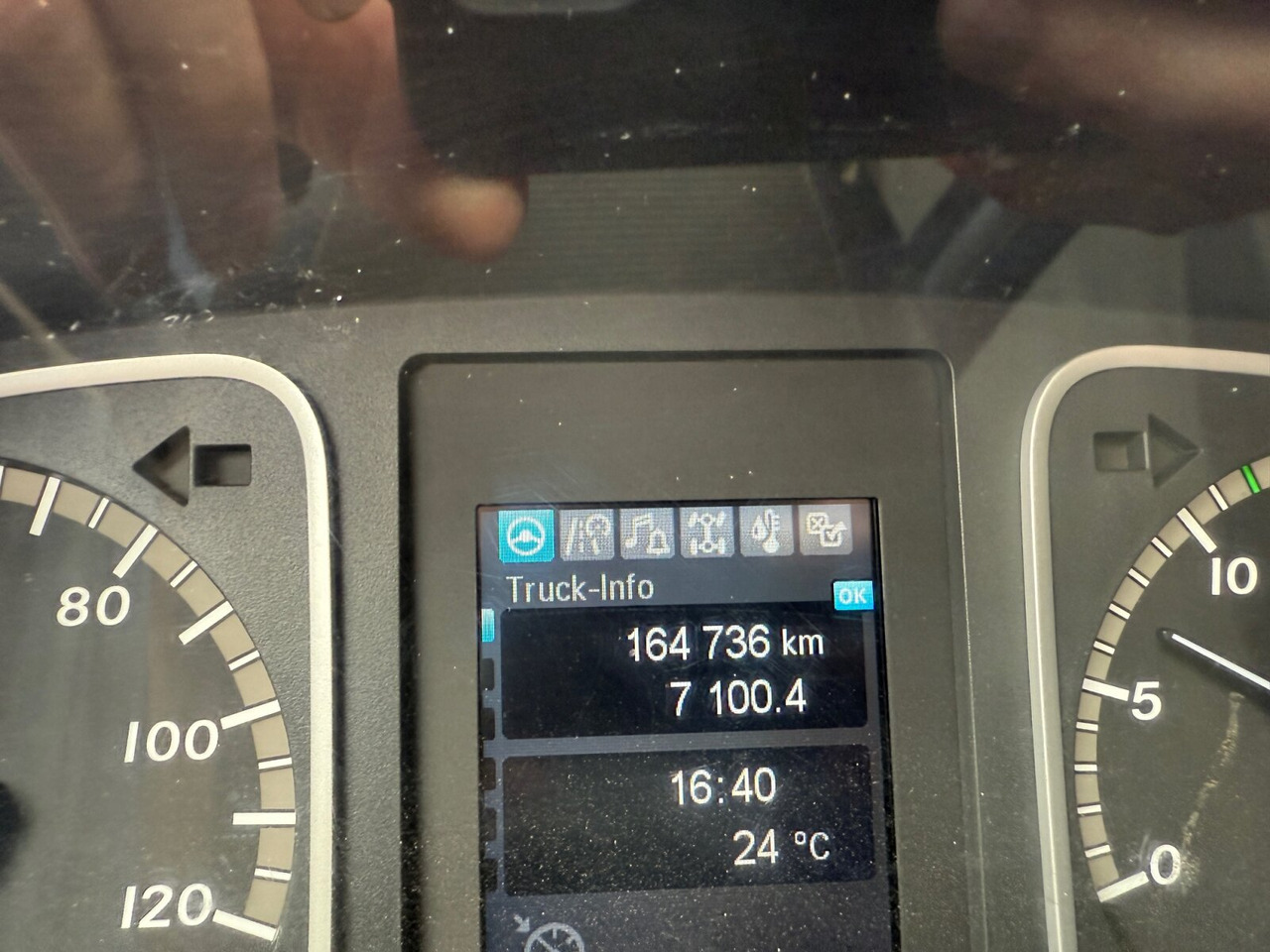 Mercedes-Benz Atego 1223 K 4x2 Atego 1223 K 4x2, 2x AHK - Kallurauto: pilt 4 Mercedes-Benz Atego 1223 K 4x2 Atego 1223 K 4x2, 2x AHK - Kallurauto: pilt 4