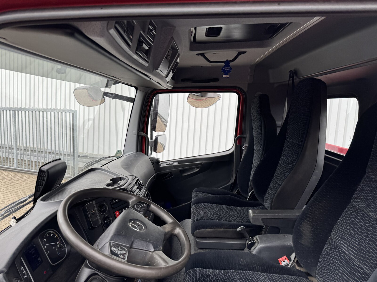 Mercedes-Benz Atego 1530 K 4x2 Atego 1530 K 4x2, 2x AHK - Kallurauto: pilt 2 Mercedes-Benz Atego 1530 K 4x2 Atego 1530 K 4x2, 2x AHK - Kallurauto: pilt 2