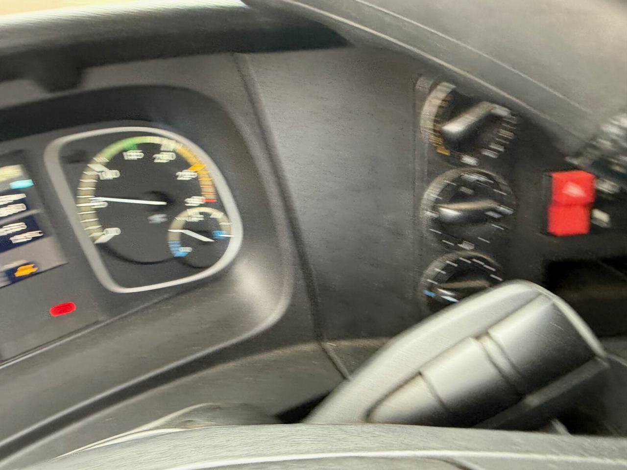 Mercedes-Benz Atego 1627 L 4x2 Atego 1627 L 4x2, 6-Zylinder, Motorabtrieb - Kabiinišassiiga veoauto: pilt 5 Mercedes-Benz Atego 1627 L 4x2 Atego 1627 L 4x2, 6-Zylinder, Motorabtrieb - Kabiinišassiiga veoauto: pilt 5