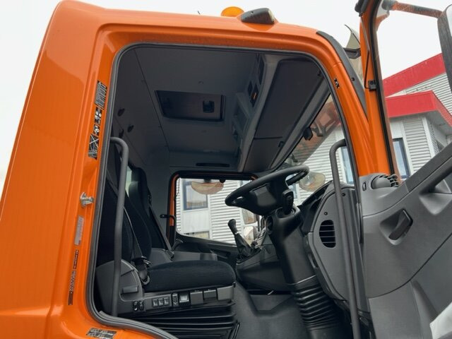 Mercedes-Benz Atego 1630 AK 4x4 Atego 1630 AK 4x4, 2x Nebenantrieb, Rechtslenker - Kabiinišassiiga veoauto: pilt 3 Mercedes-Benz Atego 1630 AK 4x4 Atego 1630 AK 4x4, 2x Nebenantrieb, Rechtslenker - Kabiinišassiiga veoauto: pilt 3