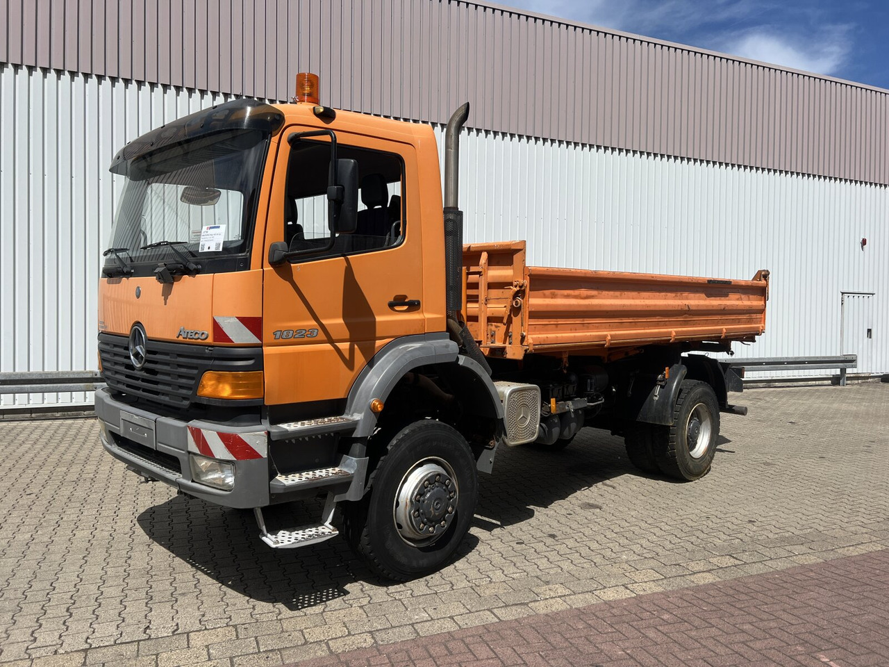 Mercedes-Benz Atego 1823 AK 4x4 Atego 1823 AK 4x4 - Kallurauto: pilt 1 Mercedes-Benz Atego 1823 AK 4x4 Atego 1823 AK 4x4 - Kallurauto: pilt 1