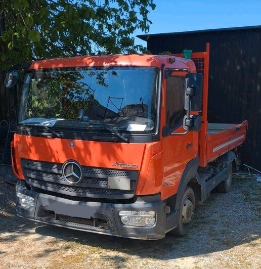 Mercedes-Benz Atego 818 LK 4x2 Atego 818 LK 4x2, Meiller-Kipper, 2 x AHK, Öl - Kallurauto: pilt 1 Mercedes-Benz Atego 818 LK 4x2 Atego 818 LK 4x2, Meiller-Kipper, 2 x AHK, Öl - Kallurauto: pilt 1