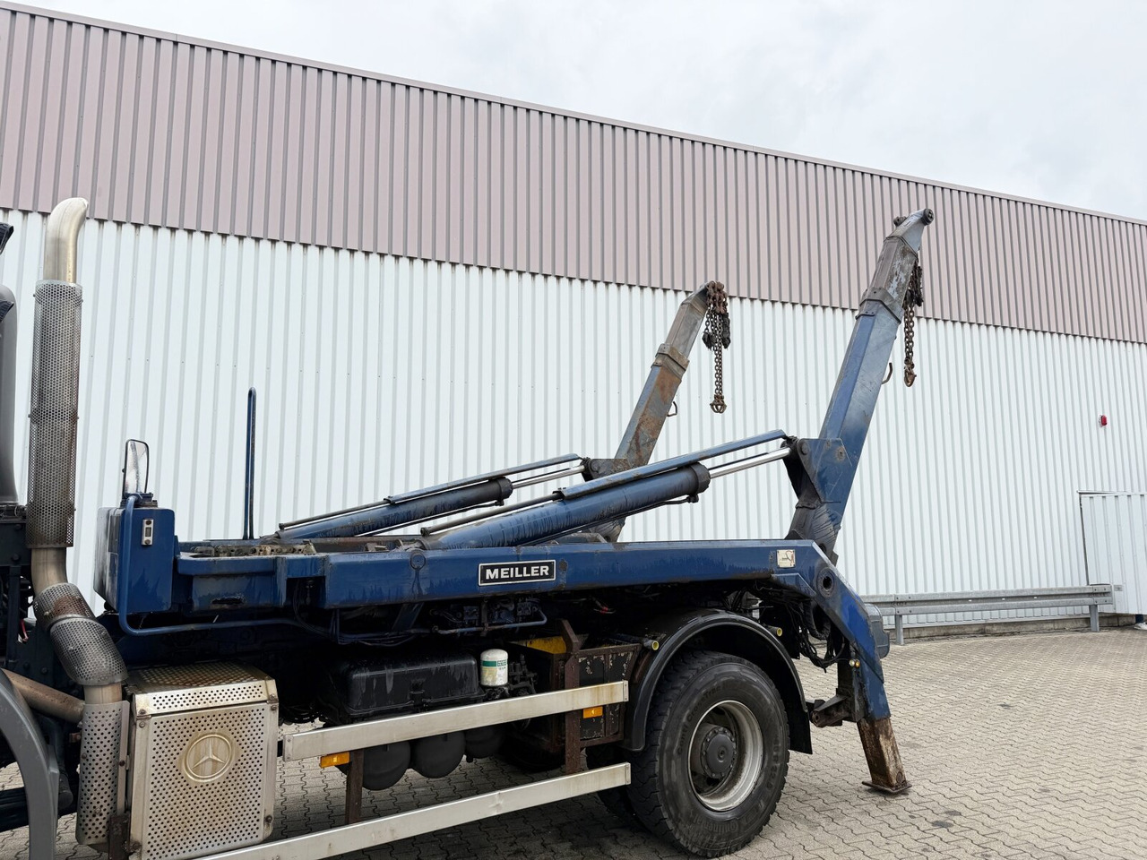 Mercedes-Benz Axor 1824 AK 4x4 Axor 1824 AK 4x4, Tele-Absetzer, Winterdienstausstattung - Nöörtõstukiga veoauto: pilt 2 Mercedes-Benz Axor 1824 AK 4x4 Axor 1824 AK 4x4, Tele-Absetzer, Winterdienstausstattung - Nöörtõstukiga veoauto: pilt 2