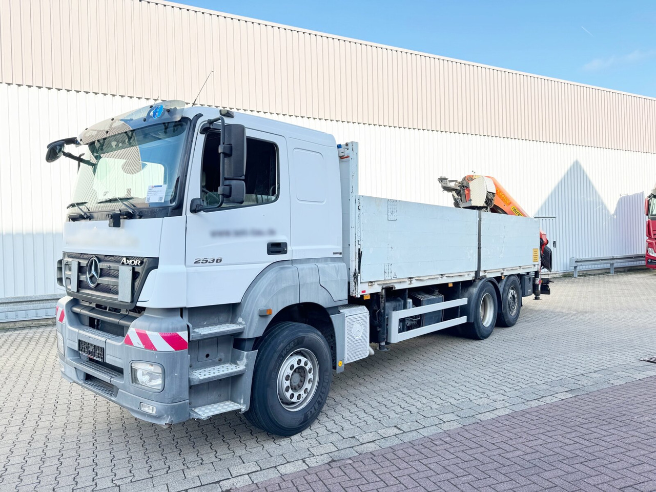 Kraanaga veoauto Mercedes-Benz Axor 2536/43 L 6x2 Axor 2536/43 L 6x2 mit Heckkran Palfinger PK 24502 F: pilt 8