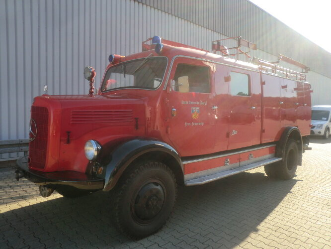 Mercedes-Benz - LAF 311 4x4 LAF 311 4x4 LF16, Feuerwehr - Tuletõrjeauto: pilt 1 Mercedes-Benz - LAF 311 4x4 LAF 311 4x4 LF16, Feuerwehr - Tuletõrjeauto: pilt 1