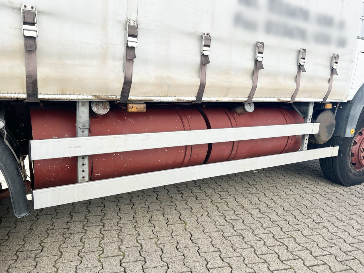Tent veoauto Mercedes-Benz SK 2435 L 6x2 SK 2435 L 6x2, V8: pilt 14