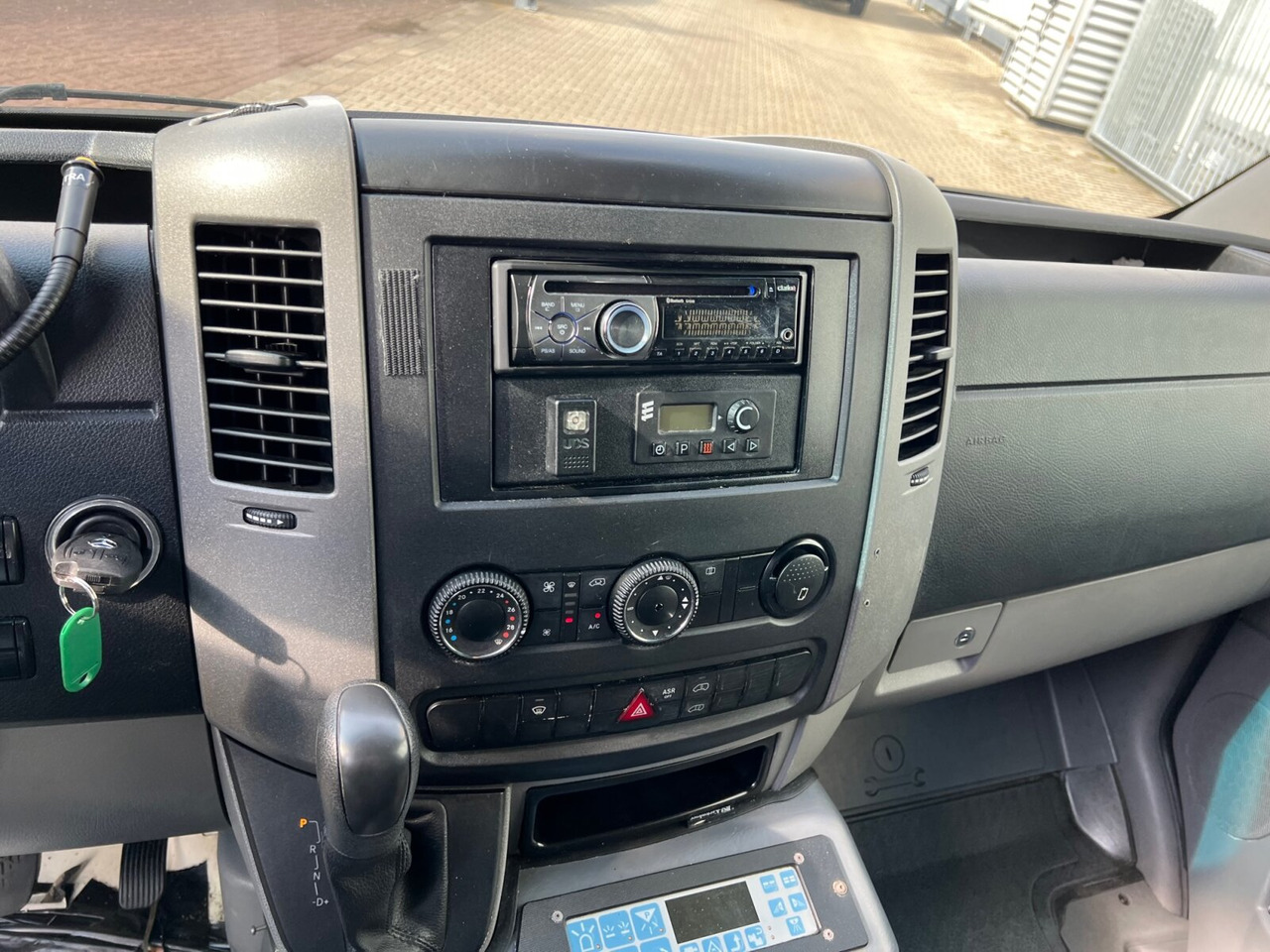 Mercedes-Benz Sprinter 313 CDI 4x2 Sprinter 313 CDI 4x2, EEV, Krankenwagen liising Mercedes-Benz Sprinter 313 CDI 4x2 Sprinter 313 CDI 4x2, EEV, Krankenwagen: pilt 6 Mercedes-Benz Sprinter 313 CDI 4x2 Sprinter 313 CDI 4x2, EEV, Krankenwagen liising Mercedes-Benz Sprinter 313 CDI 4x2 Sprinter 313 CDI 4x2, EEV, Krankenwagen: pilt 6