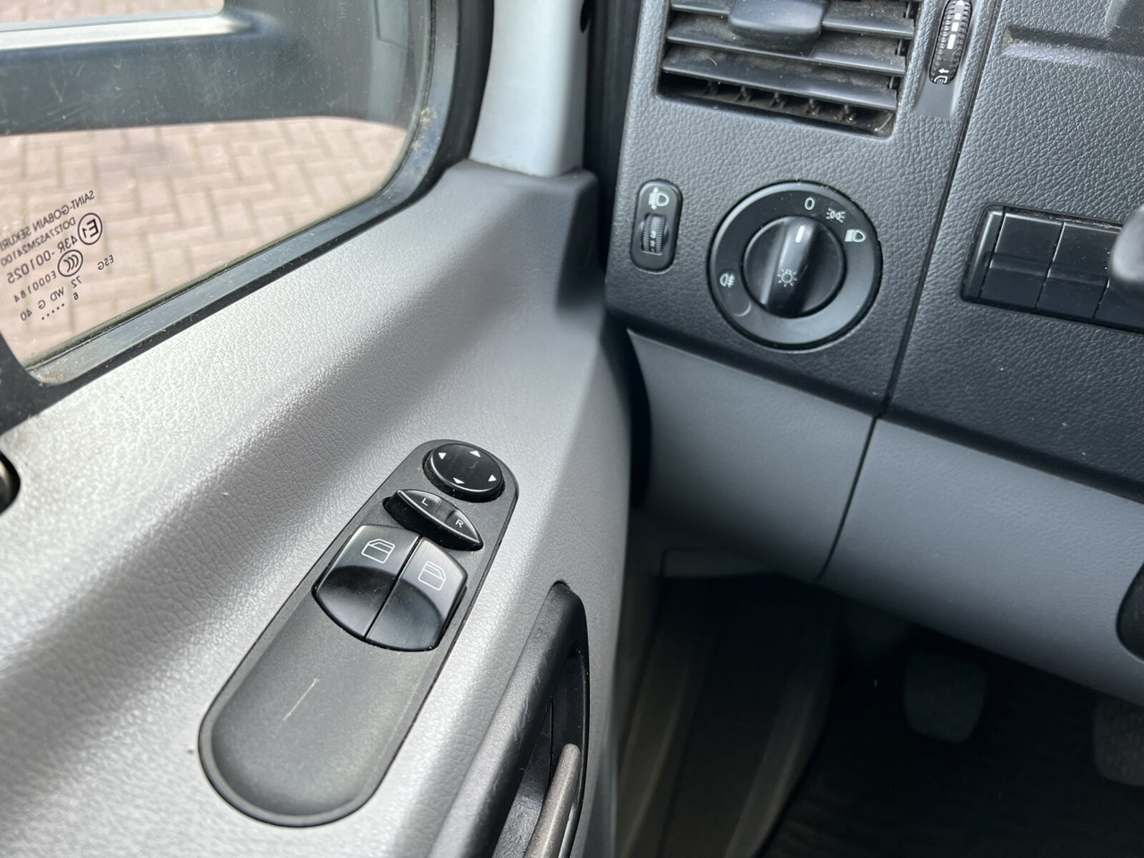 Mercedes-Benz Sprinter 314 CDI 4x2 Sprinter 314 CDI 4x2, 5x Vorhanden! - Tarbesõiduk furgoon: pilt 5 Mercedes-Benz Sprinter 314 CDI 4x2 Sprinter 314 CDI 4x2, 5x Vorhanden! - Tarbesõiduk furgoon: pilt 5