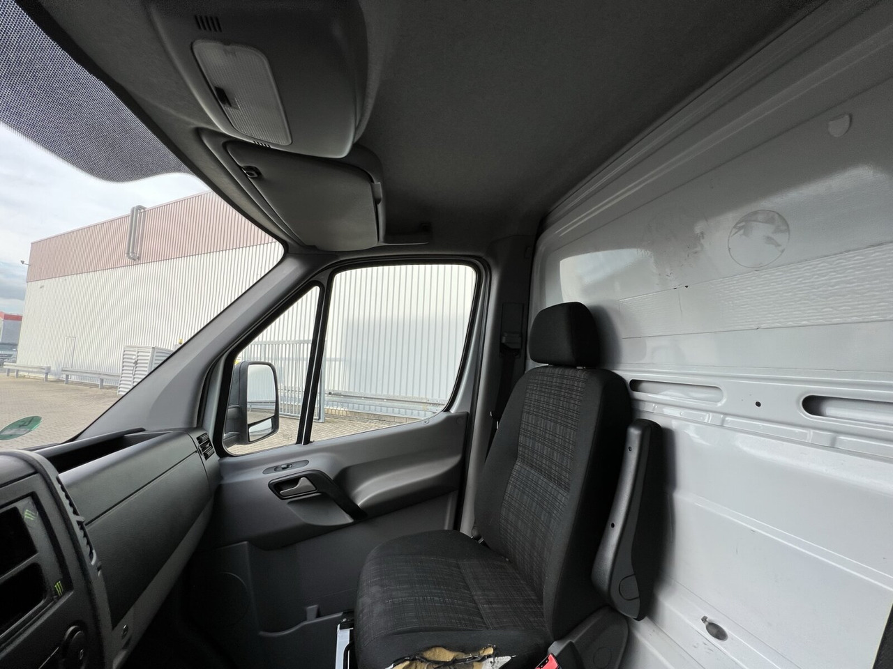 Mercedes-Benz Sprinter 314 CDI 4x2 Sprinter 314 CDI 4x2, 5x Vorhanden! - Tarbesõiduk furgoon: pilt 4 Mercedes-Benz Sprinter 314 CDI 4x2 Sprinter 314 CDI 4x2, 5x Vorhanden! - Tarbesõiduk furgoon: pilt 4