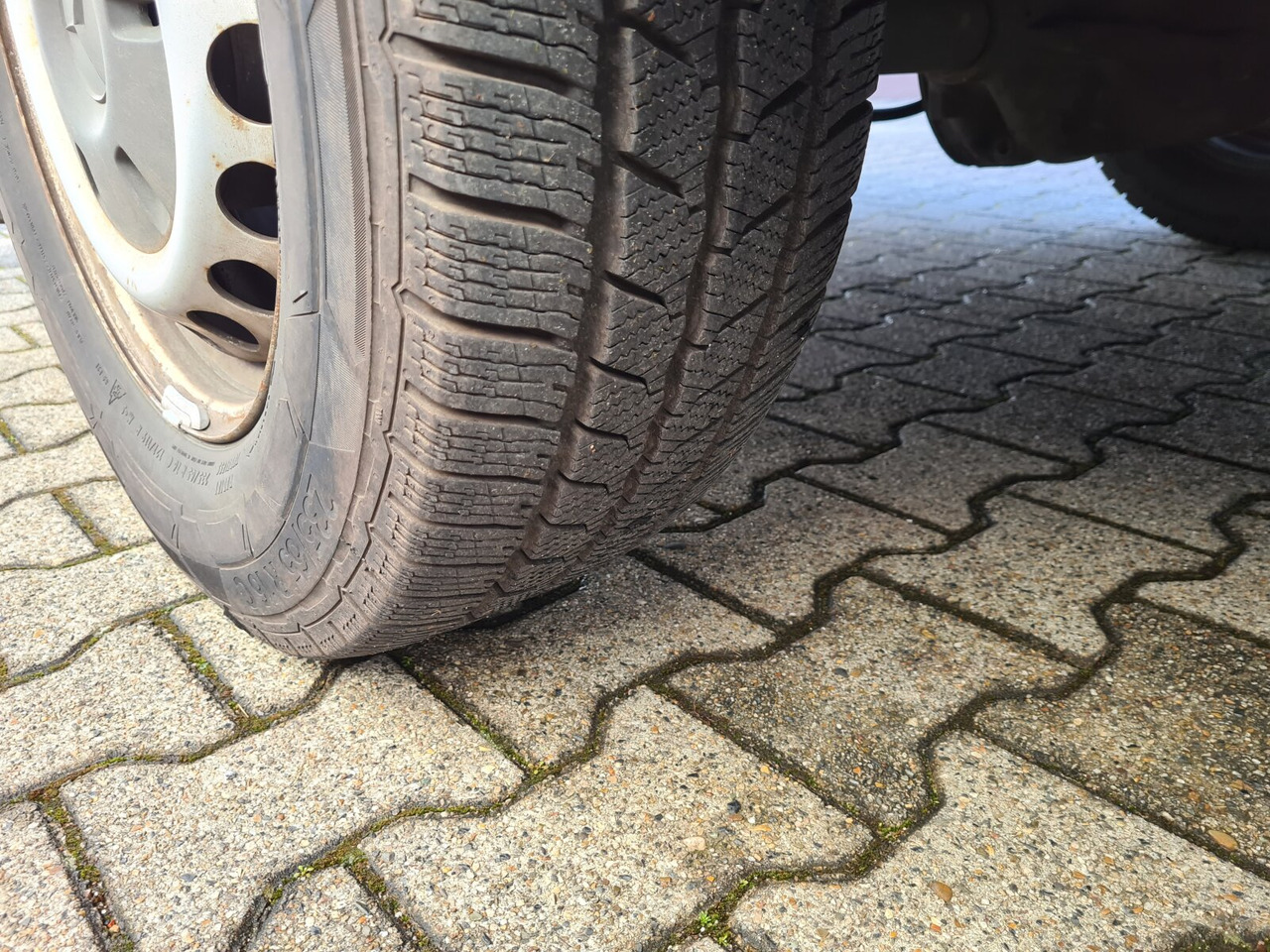 Mercedes-Benz Sprinter 316 KA 4x2 Sprinter 316 KA 4x2, Rettungswagen - Kaubik: pilt 2 Mercedes-Benz Sprinter 316 KA 4x2 Sprinter 316 KA 4x2, Rettungswagen - Kaubik: pilt 2