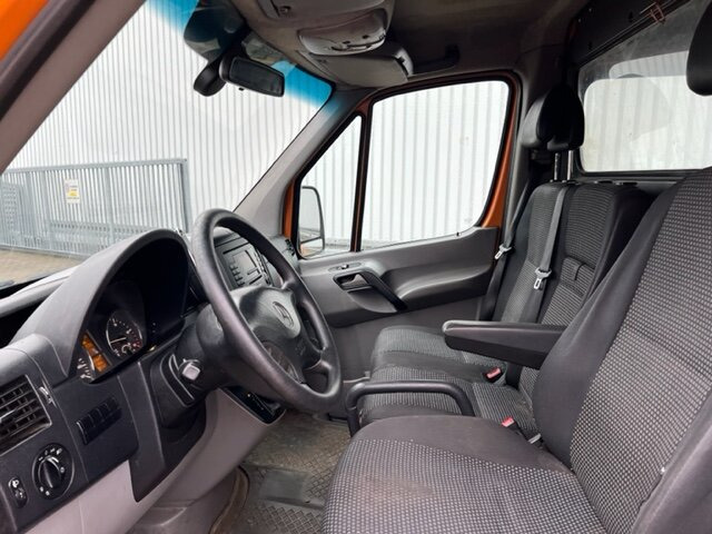 Mercedes-Benz Sprinter 515 CDI 4x2 Sprinter 515 CDI 4x2 - Kaubik: pilt 3 Mercedes-Benz Sprinter 515 CDI 4x2 Sprinter 515 CDI 4x2 - Kaubik: pilt 3