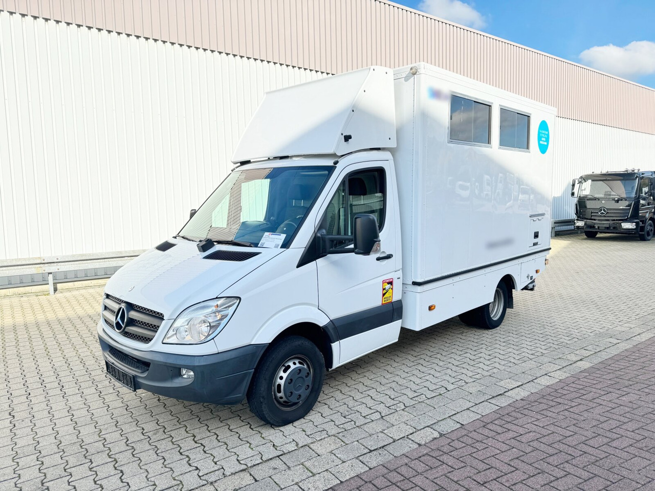 Mercedes-Benz Sprinter 516 CDI 4x2 Sprinter 516 CDI 4x2, Übertragungsfahrzeug - Kasti veoauto: pilt 1 Mercedes-Benz Sprinter 516 CDI 4x2 Sprinter 516 CDI 4x2, Übertragungsfahrzeug - Kasti veoauto: pilt 1