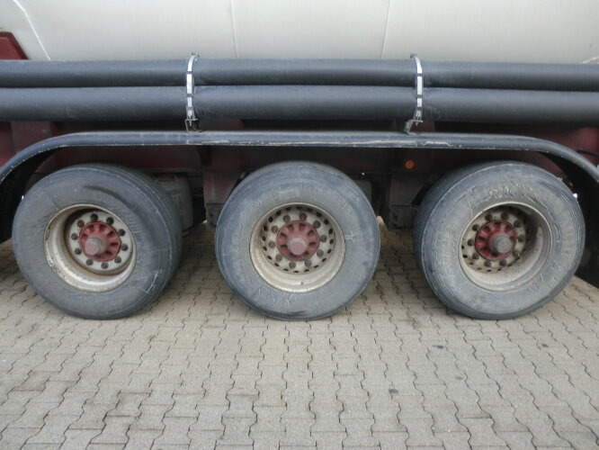 SSK 56/10-24 SSK 56/10-24, Kippsilo ca. 56m³ - Silo poolhaagis: pilt 4 SSK 56/10-24 SSK 56/10-24, Kippsilo ca. 56m³ - Silo poolhaagis: pilt 4