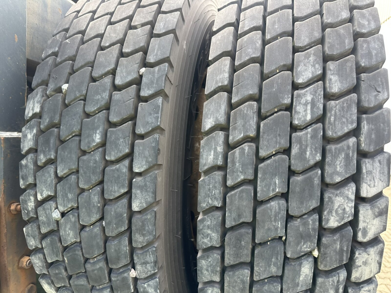 815 4x2 815 4x2 Terminal Tractor, Rangierfahrzeug - Sadulveok: pilt 5 815 4x2 815 4x2 Terminal Tractor, Rangierfahrzeug - Sadulveok: pilt 5