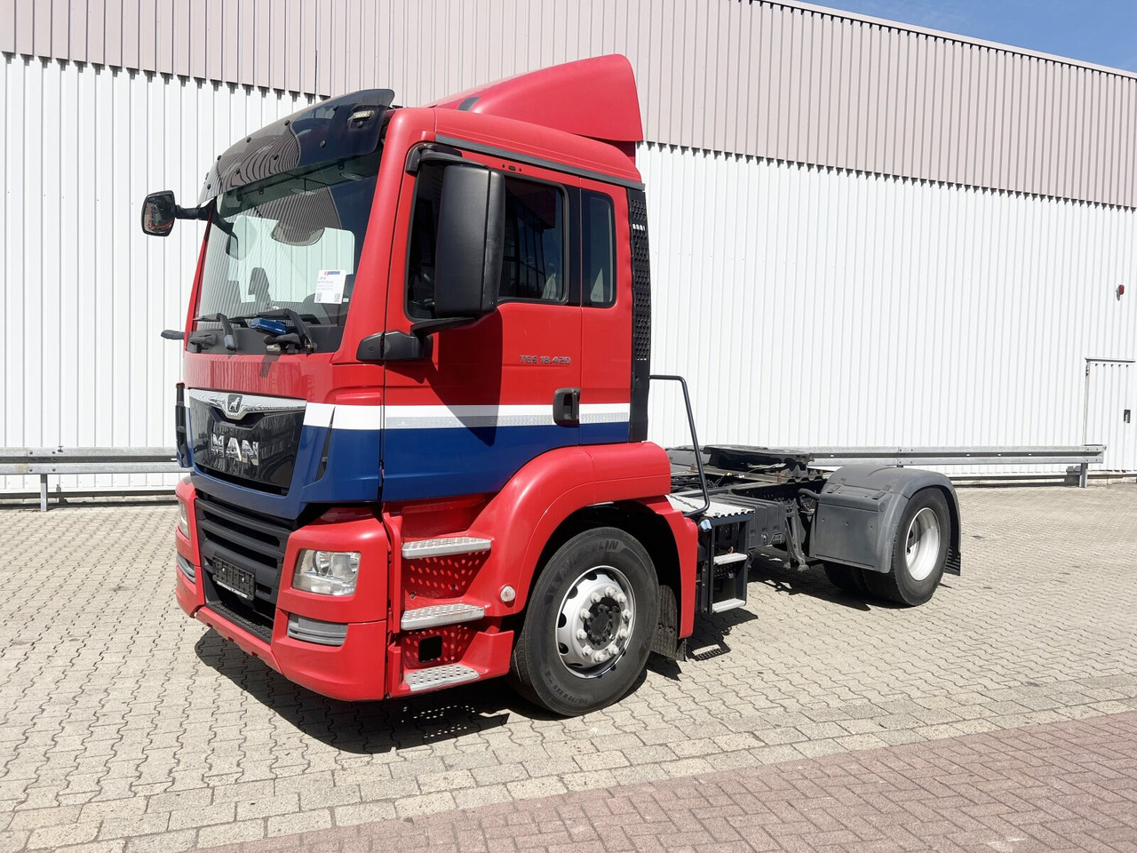 MAN TGS 18.420 4x2 BL TGS 18.420 4x2 BL, Navi - Sadulveok: pilt 1 MAN TGS 18.420 4x2 BL TGS 18.420 4x2 BL, Navi - Sadulveok: pilt 1