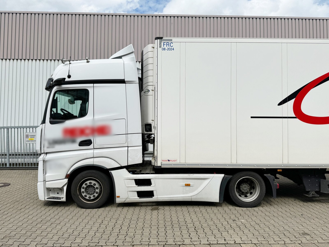 Sadulveok Mercedes-Benz Actros 1848 LS 4x2 Actros 1848 LS 4x2, Vollumer ,Retarder: pilt 10 Sadulveok Mercedes-Benz Actros 1848 LS 4x2 Actros 1848 LS 4x2, Vollumer ,Retarder: pilt 10