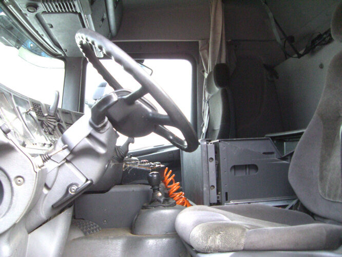 Scania 144G 530 6x4 144G 530 6x4 - Sadulveok: pilt 3 Scania 144G 530 6x4 144G 530 6x4 - Sadulveok: pilt 3