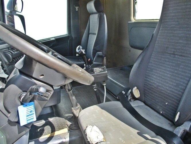Scania R420 CB 8x4 MNZ R420 CB 8x4 MNZ, Retarder, Euro4 - Konkstõstukiga veoauto: pilt 5 Scania R420 CB 8x4 MNZ R420 CB 8x4 MNZ, Retarder, Euro4 - Konkstõstukiga veoauto: pilt 5