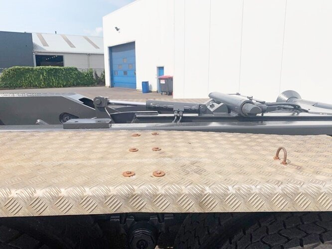 Scania R420 CB 8x4 MNZ R420 CB 8x4 MNZ, Retarder, Euro4 - Konkstõstukiga veoauto: pilt 2 Scania R420 CB 8x4 MNZ R420 CB 8x4 MNZ, Retarder, Euro4 - Konkstõstukiga veoauto: pilt 2