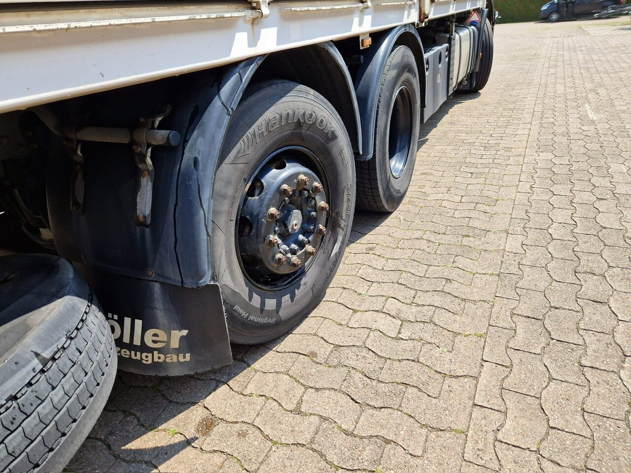 Stralis AS260S46Y 6x2 Stralis AS260S46Y 6x2, Retarder, Lenk-/Liftachse, Heckkran Hiab 144 DLS-3 HiPro - Madelveok/ Platvormveok, Kraanaga veoauto: pilt 3 Stralis AS260S46Y 6x2 Stralis AS260S46Y 6x2, Retarder, Lenk-/Liftachse, Heckkran Hiab 144 DLS-3 HiPro - Madelveok/ Platvormveok, Kraanaga veoauto: pilt 3