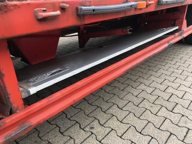 TRA-Kombi 18,0 TRA-Kombi 18,0 Abroll/Absetz/Tieflader - Multilift/ Liftdumper haagis: pilt 2 TRA-Kombi 18,0 TRA-Kombi 18,0 Abroll/Absetz/Tieflader - Multilift/ Liftdumper haagis: pilt 2