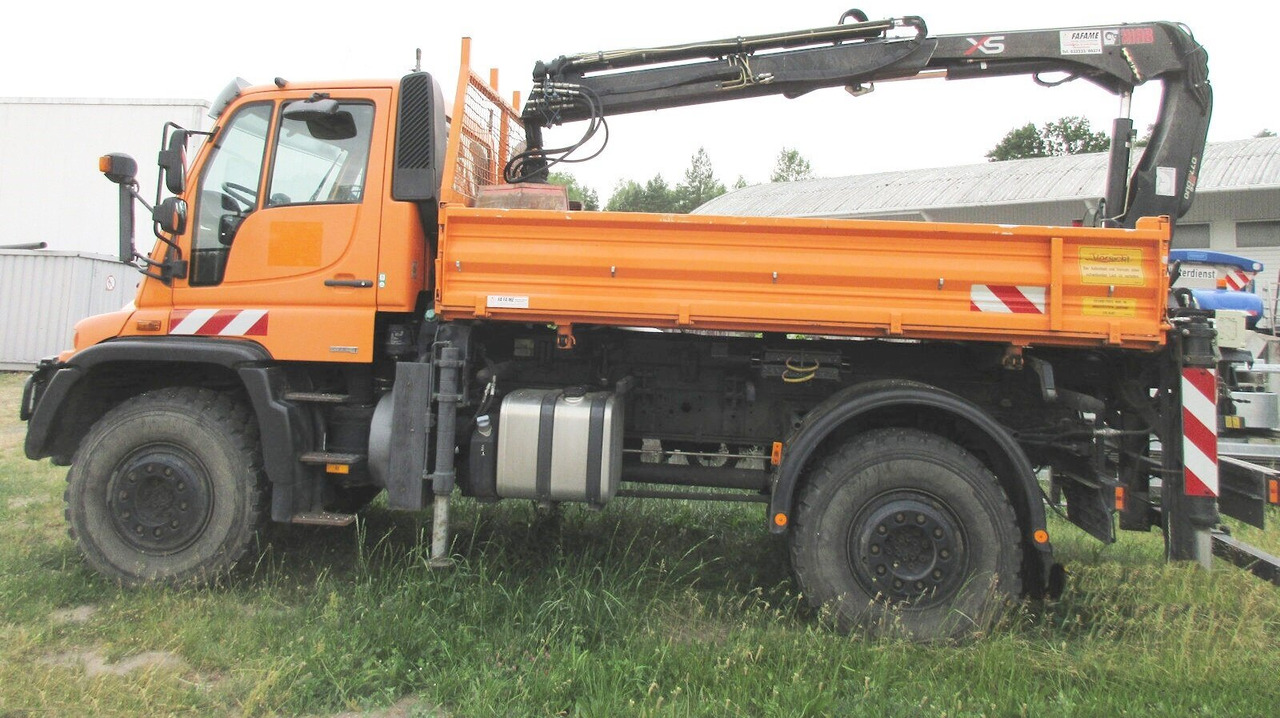 Unimog U500 4x4 U500 4x4 405/40, HIAB 077-1 HI DUO Funk - Tarbesõiduk: pilt 2 Unimog U500 4x4 U500 4x4 405/40, HIAB 077-1 HI DUO Funk - Tarbesõiduk: pilt 2