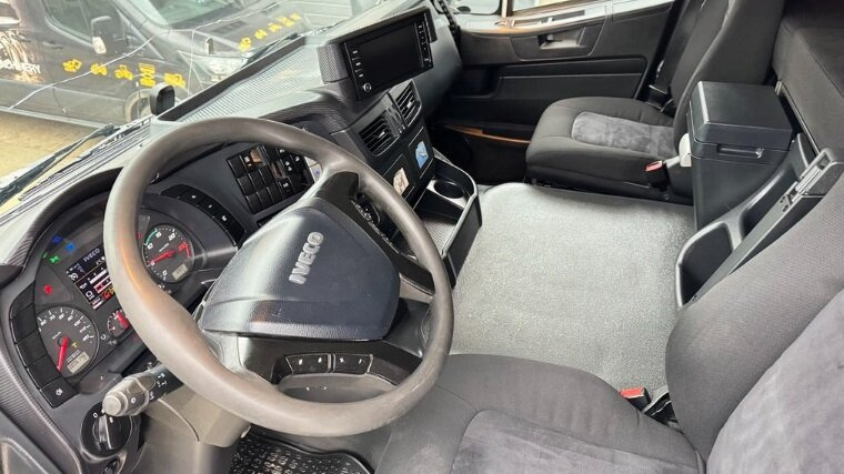 Trakker 460 8x4 - Kallurauto: pilt 2 Trakker 460 8x4 - Kallurauto: pilt 2