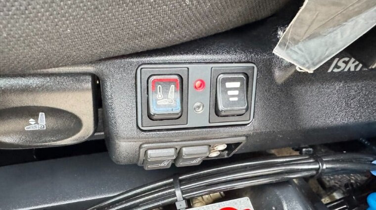 Trakker 460 8x4 - Kallurauto: pilt 4 Trakker 460 8x4 - Kallurauto: pilt 4