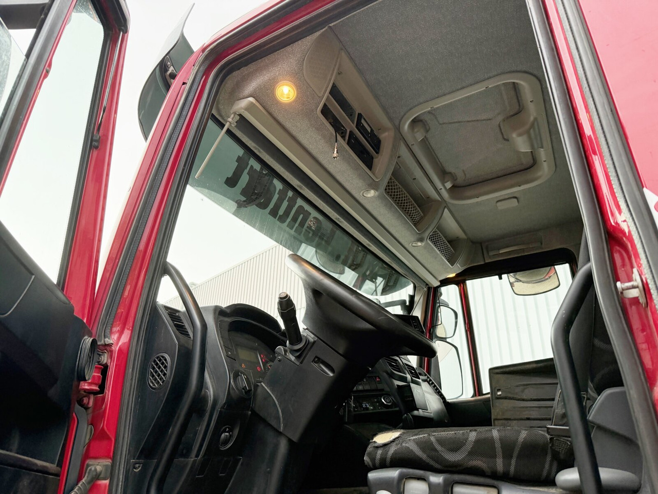 Trakker AD260T45 6x4 Trakker AD260T45 6x4, Bordmatik - Kallurauto: pilt 2 Trakker AD260T45 6x4 Trakker AD260T45 6x4, Bordmatik - Kallurauto: pilt 2