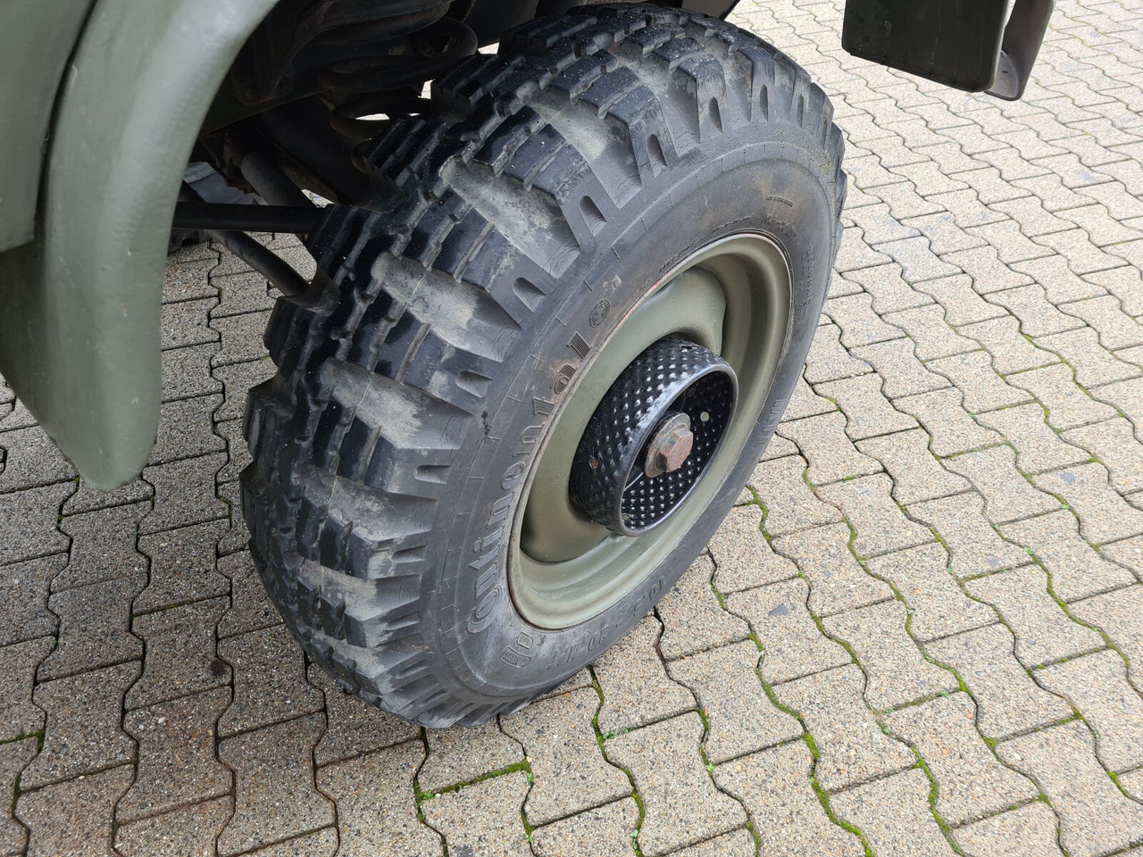 Unimog 404 4x4 S Cabrio 404 4x4 S Cabrio, Benziner - Madelveok/ Platvormveok: pilt 2 Unimog 404 4x4 S Cabrio 404 4x4 S Cabrio, Benziner - Madelveok/ Platvormveok: pilt 2