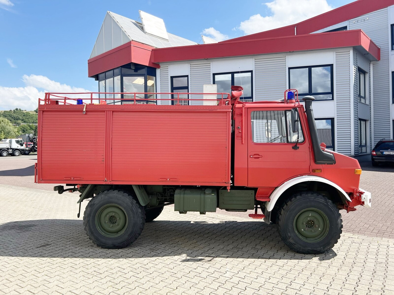 Tuletõrjeauto Unimog U 1300 L 435/11 4x4 U 1300 L 435/11 4x4, -Feuerwehr: pilt 10