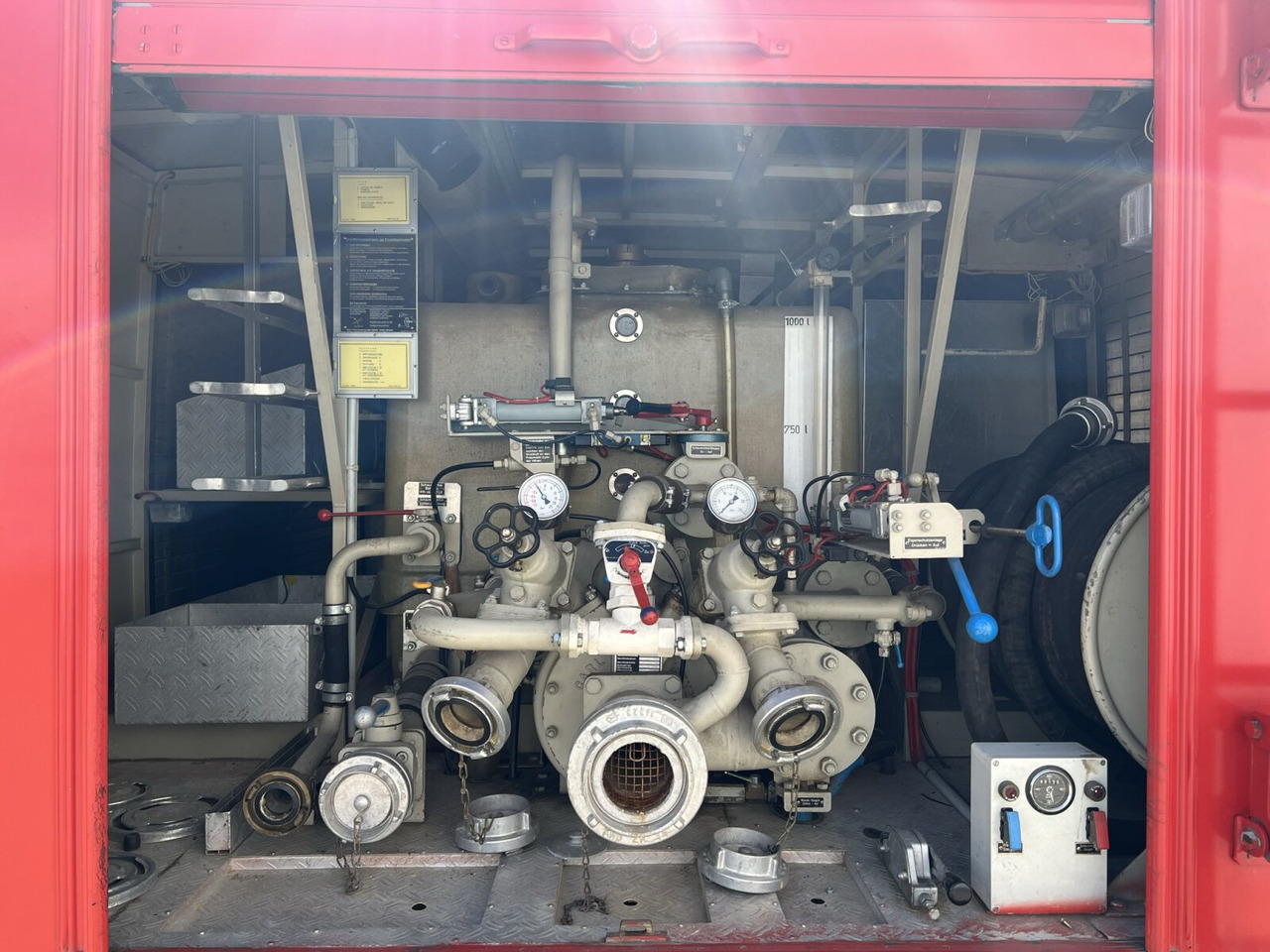 Tuletõrjeauto Unimog U 1300 L 435/11 4x4 U 1300 L 435/11 4x4, -Feuerwehr: pilt 15