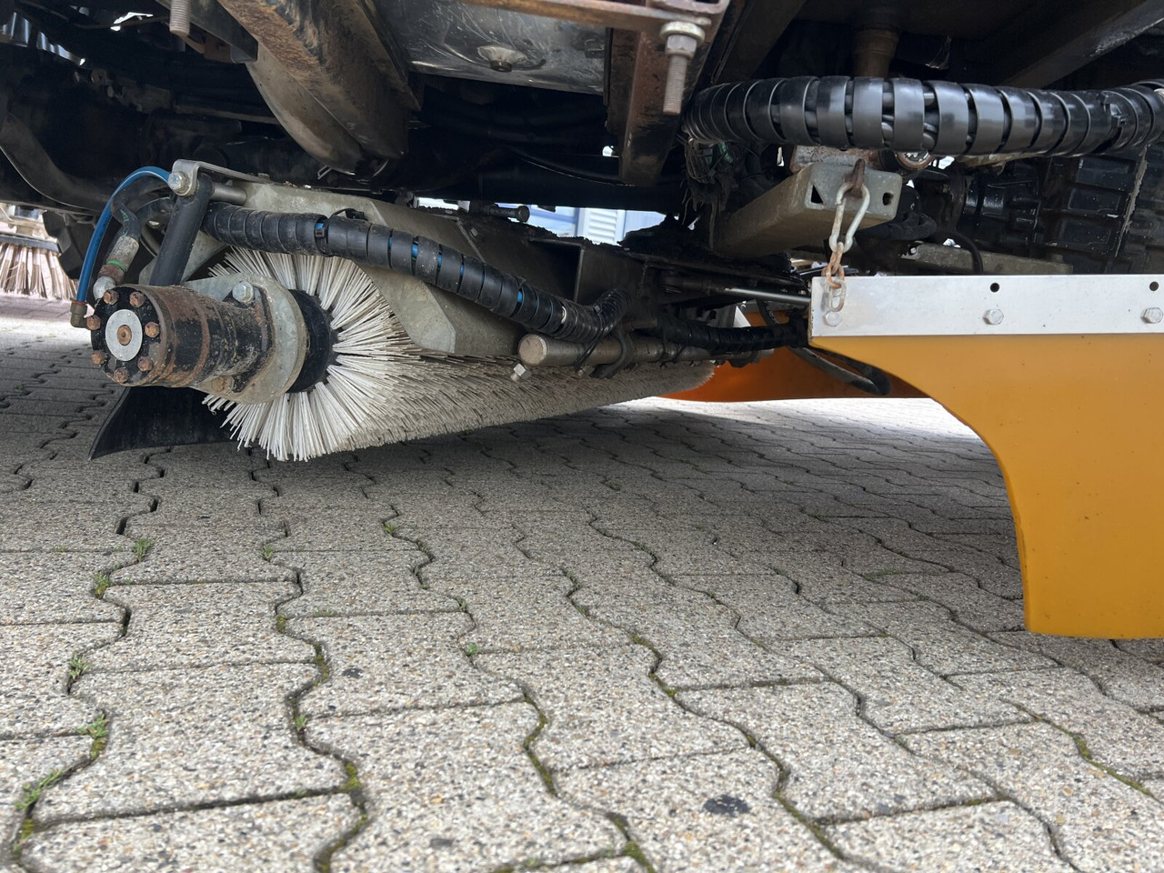 MAN TGM 13.280 4X4 BL TGM 13.280 4X4 BL, Kehhrmaschine Nothelfer Kobit K6 - Veoauto: pilt 4 MAN TGM 13.280 4X4 BL TGM 13.280 4X4 BL, Kehhrmaschine Nothelfer Kobit K6 - Veoauto: pilt 4