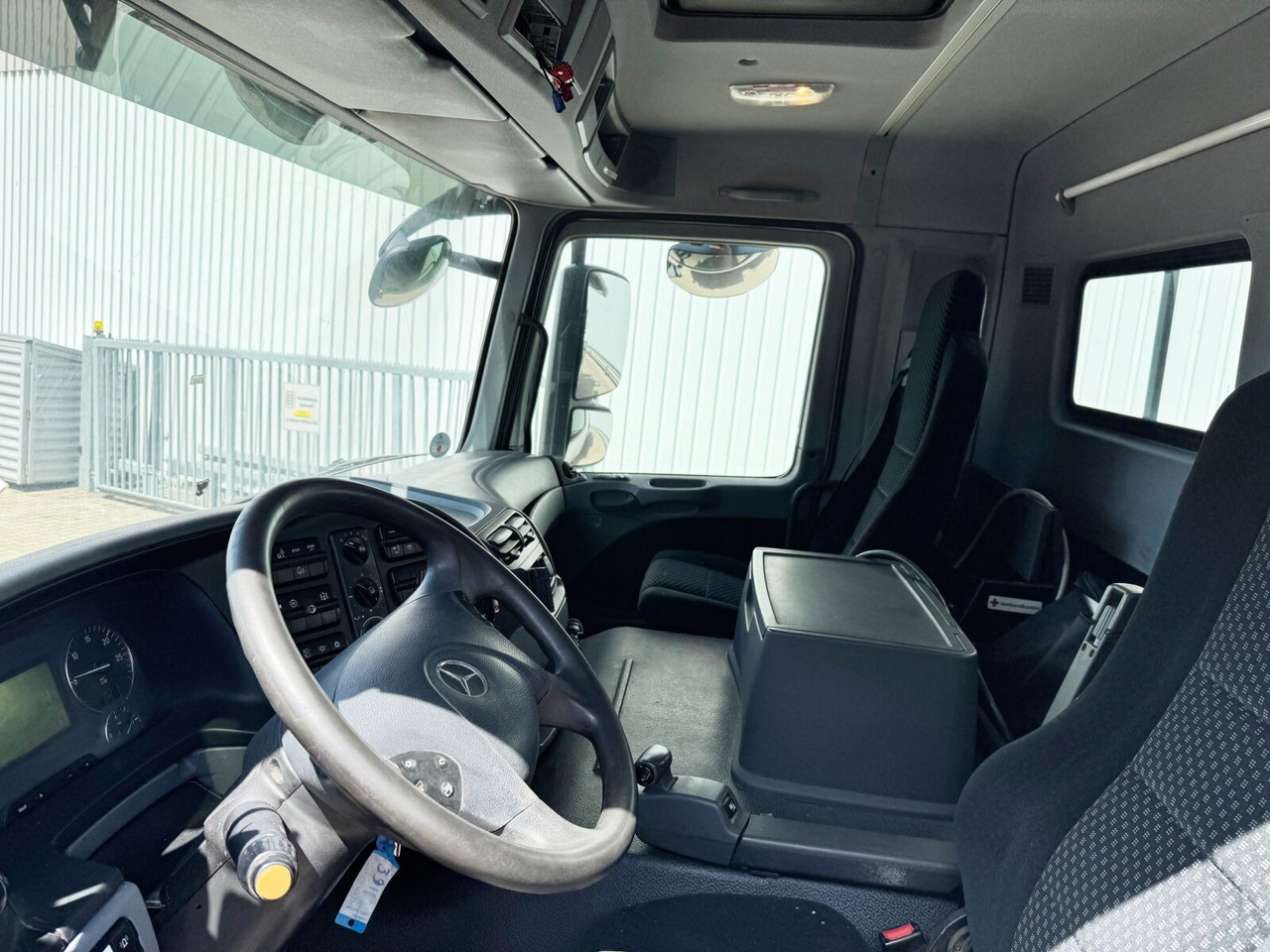 Veoauto Mercedes-Benz Actros 2541 L 6x2 Actros 2541 L 6x2, Müller Saug-/Spülwagen ca. 12m³, Widi-Platte, Lift-/Lenkachse: pilt 7