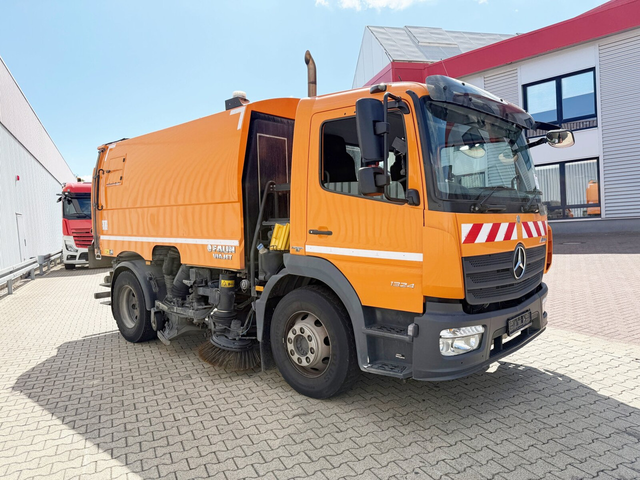 Mercedes-Benz Atego 1524 LKO 4x2 Atego 1524 LKO 4x2, Kehrmaschine FAUN Viajet 6RH - Veoauto: pilt 1 Mercedes-Benz Atego 1524 LKO 4x2 Atego 1524 LKO 4x2, Kehrmaschine FAUN Viajet 6RH - Veoauto: pilt 1