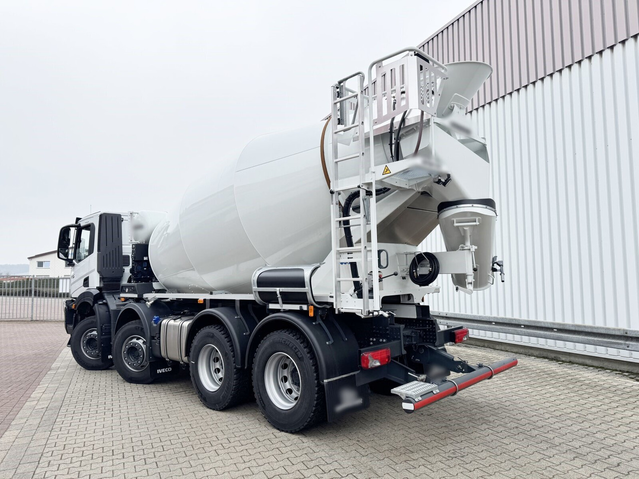 X-Way AD360X42BZ 8x4 X-Way AD360X42BZ 8x4, Karrena 9/10m³ - Autobetoonisegisti: pilt 4 X-Way AD360X42BZ 8x4 X-Way AD360X42BZ 8x4, Karrena 9/10m³ - Autobetoonisegisti: pilt 4