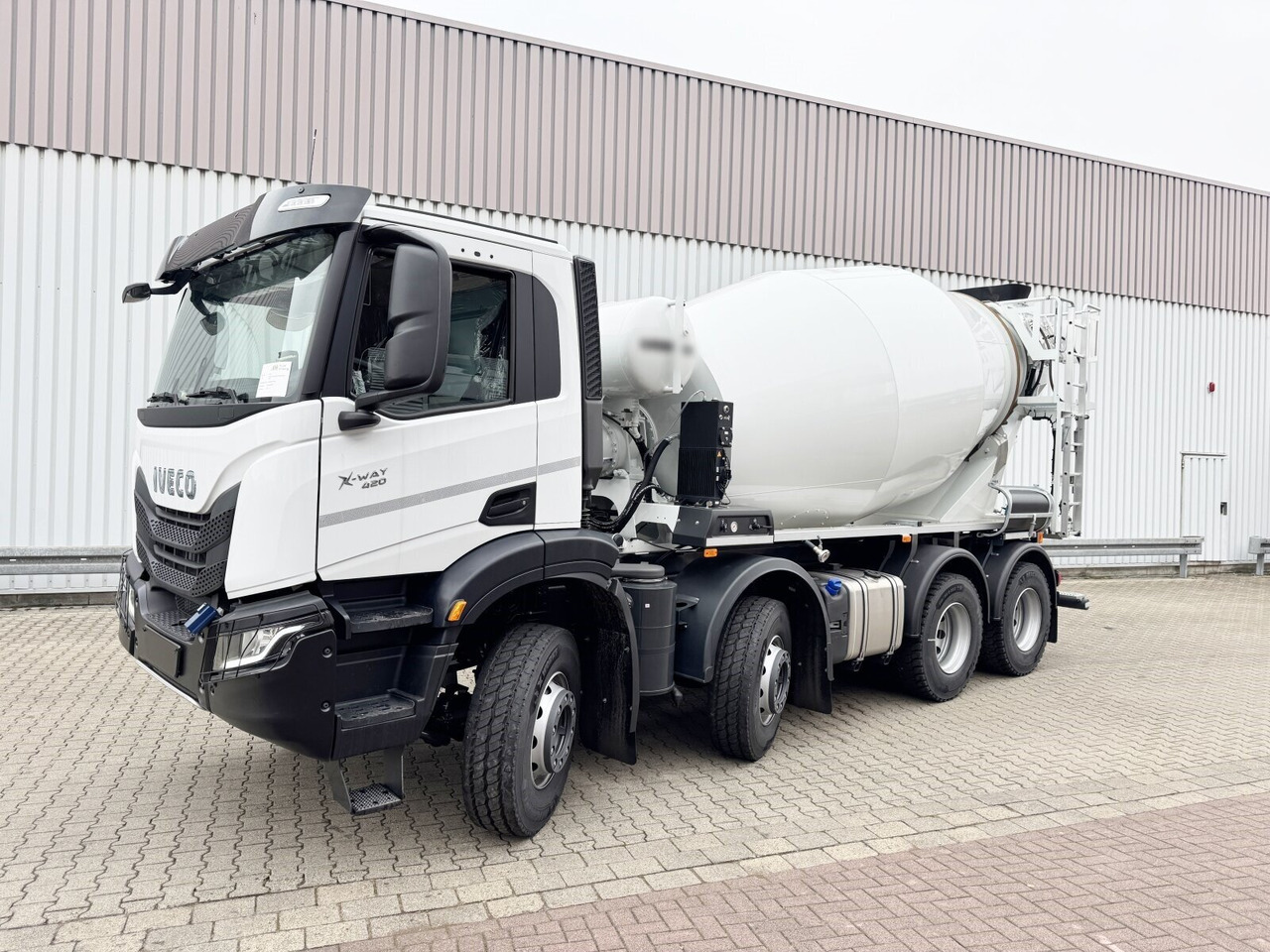 X-Way AD360X42BZ 8x4 X-Way AD360X42BZ 8x4, Karrena 9/10m³ - Autobetoonisegisti: pilt 1 X-Way AD360X42BZ 8x4 X-Way AD360X42BZ 8x4, Karrena 9/10m³ - Autobetoonisegisti: pilt 1