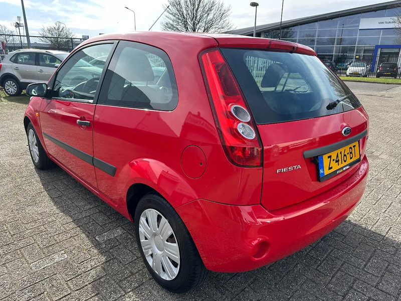 Ford Fiesta TDCi 1.4 + AIRCO + CARPLAY + REAR CAMERA + 194.511 KM - Auto: pilt 3 Ford Fiesta TDCi 1.4 + AIRCO + CARPLAY + REAR CAMERA + 194.511 KM - Auto: pilt 3