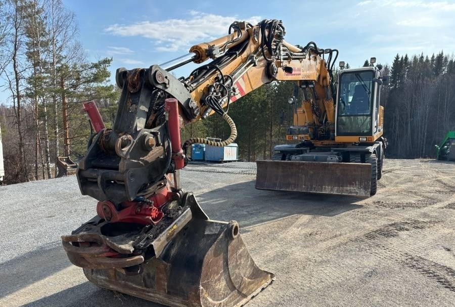Liebherr A 914 Litronic A2-PL Tiltrotator 30Km/h - Ratastel ekskavaator: pilt 5 Liebherr A 914 Litronic A2-PL Tiltrotator 30Km/h - Ratastel ekskavaator: pilt 5
