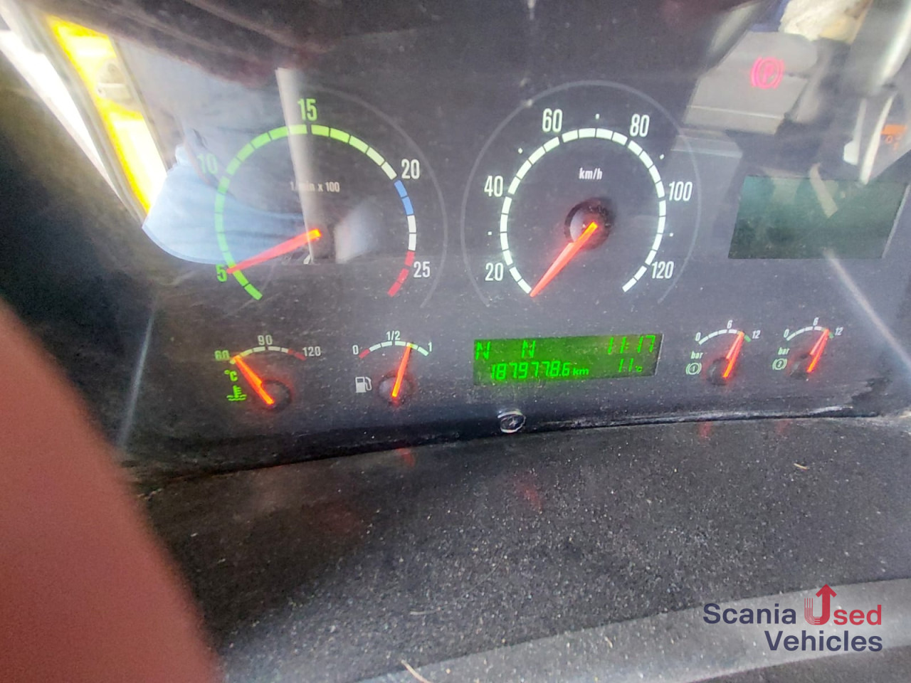 SCANIA R 420 LA4x2MEB Volumen MEGA Jumbo Vollluft - Sadulveok: pilt 5 SCANIA R 420 LA4x2MEB Volumen MEGA Jumbo Vollluft - Sadulveok: pilt 5