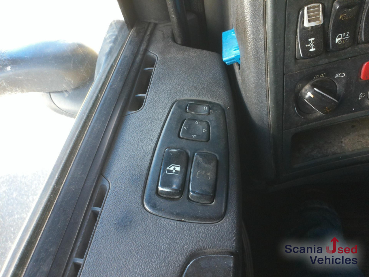 SCANIA R 420 LA4x2MEB Volumen MEGA Jumbo Vollluft - Sadulveok: pilt 5 SCANIA R 420 LA4x2MEB Volumen MEGA Jumbo Vollluft - Sadulveok: pilt 5
