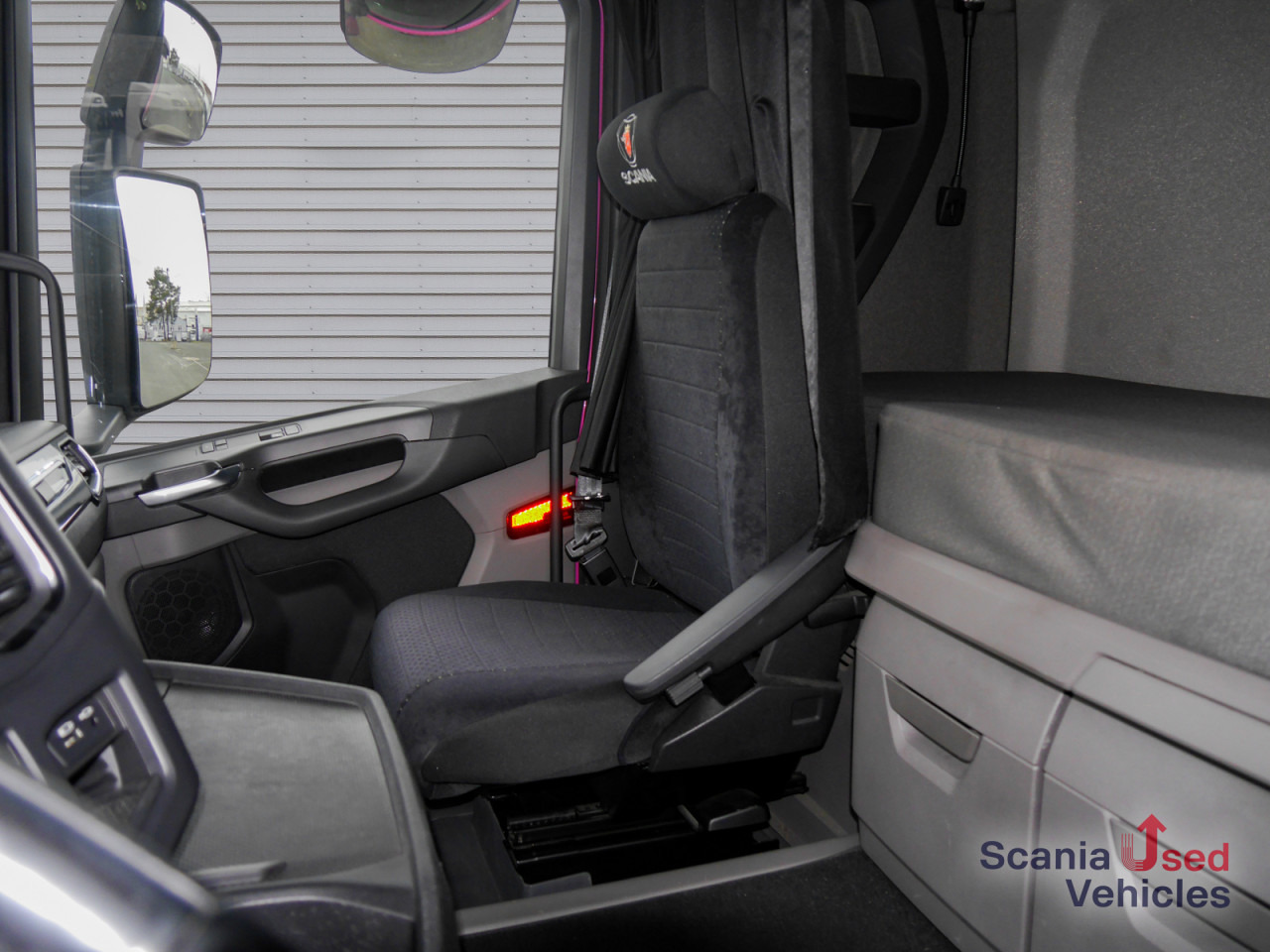 SCANIA R 410 B6x2*4NB - Pritsche / Plane / LBW - - Tent veoauto: pilt 2 SCANIA R 410 B6x2*4NB - Pritsche / Plane / LBW - - Tent veoauto: pilt 2