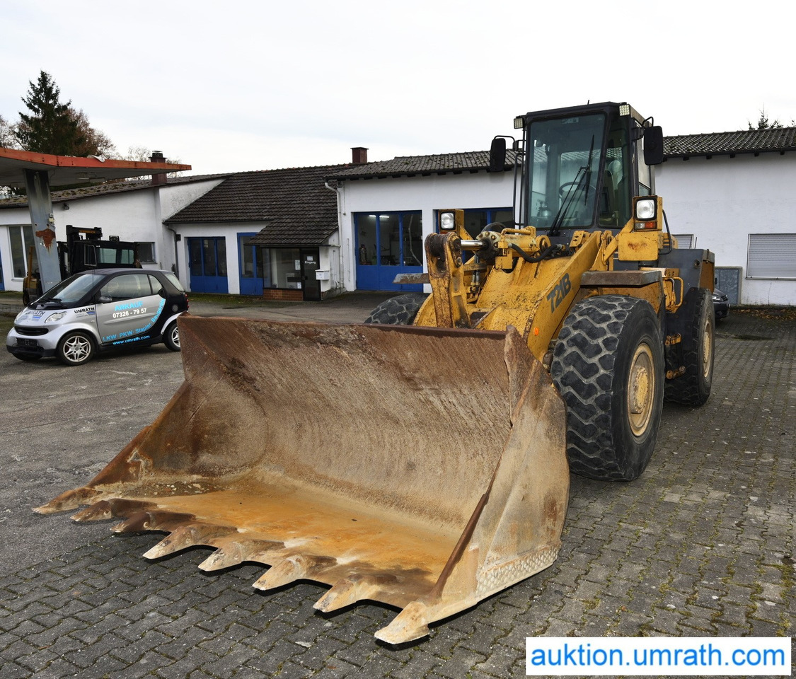 CASE 721 B - Rataslaadur: pilt 2 CASE 721 B - Rataslaadur: pilt 2